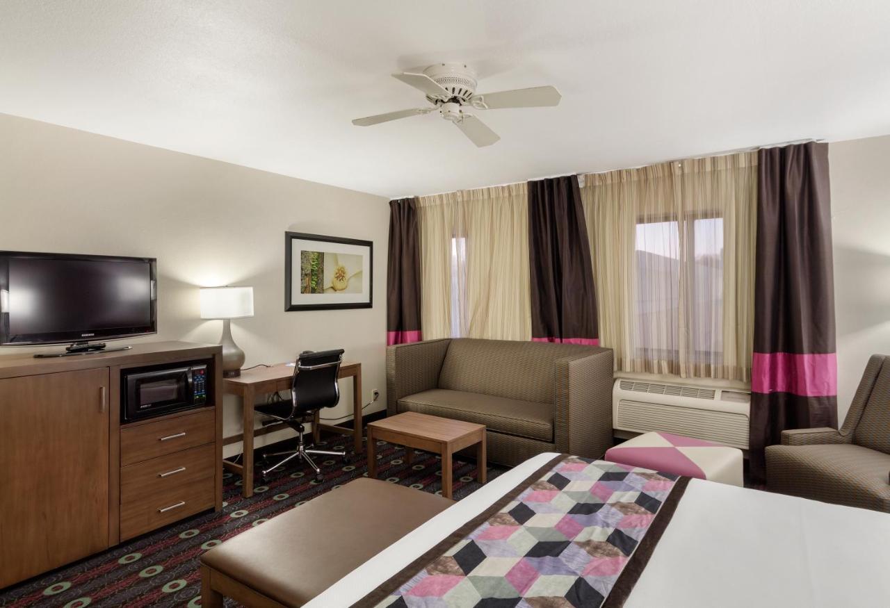 טולסה Comfort Inn Midtown מראה חיצוני תמונה