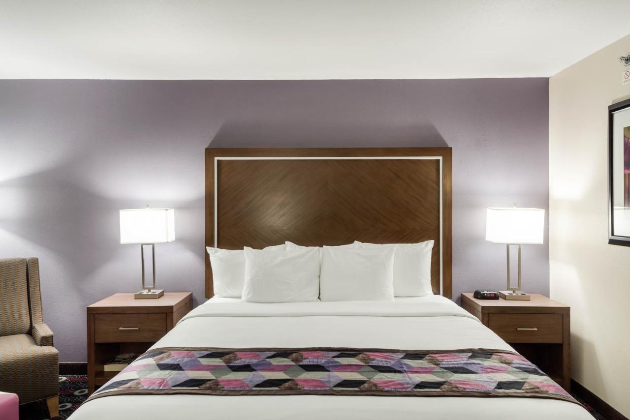 טולסה Comfort Inn Midtown מראה חיצוני תמונה