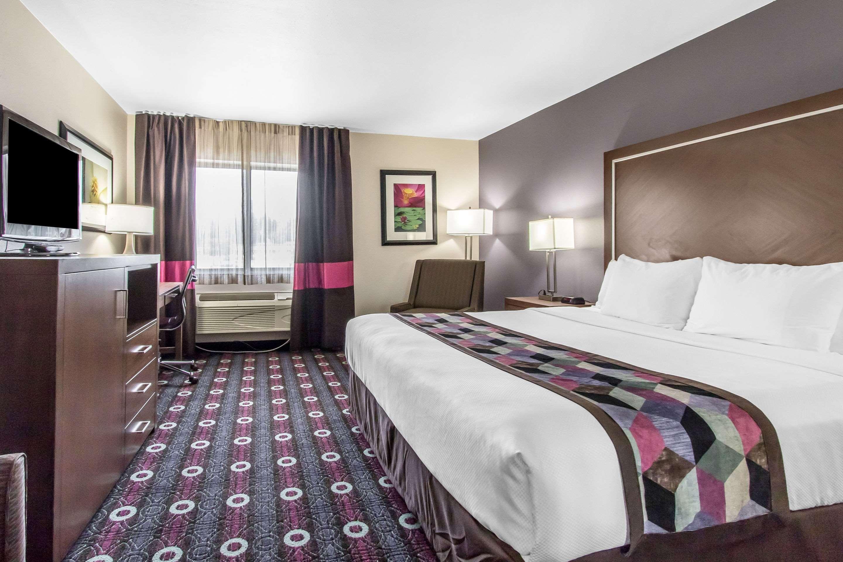 טולסה Comfort Inn Midtown מראה חיצוני תמונה