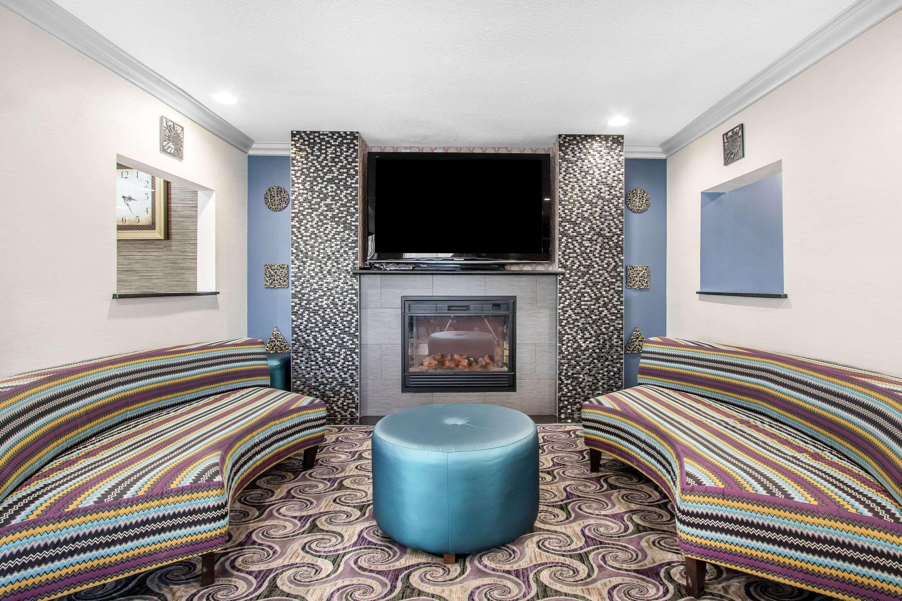 טולסה Comfort Inn Midtown מראה חיצוני תמונה
